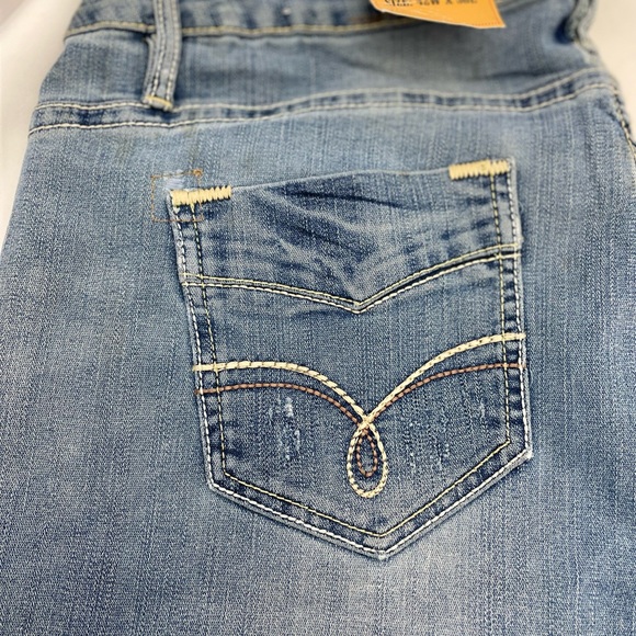 Ross Thomson Denim Jeans Blue Faded Distressed Straight NWT Men's 40 W x 29* - Picture 7 of 12